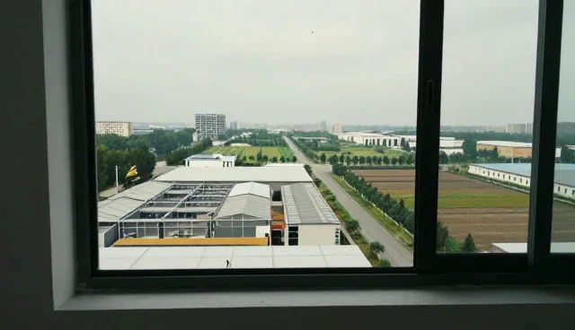 教学平台优化中性能与适用条件的平衡策略